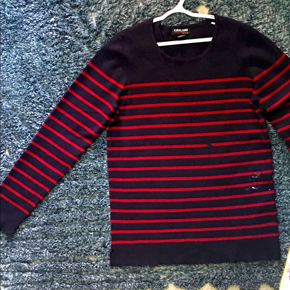 Kirkland signature sweater for men or women - Picture 2 of 2